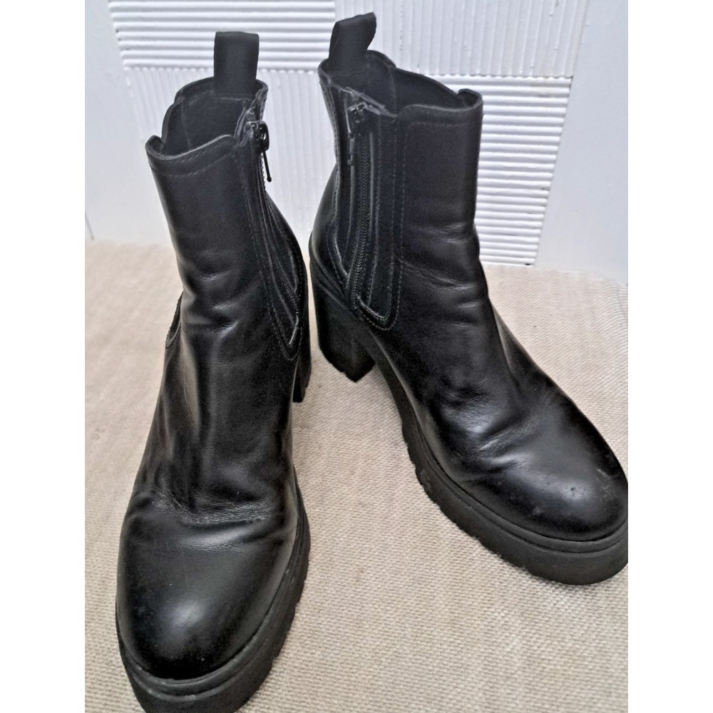 Jeffrey Campbell Boots Size 7.5 Black Leather Platform Ankle Side Zipper